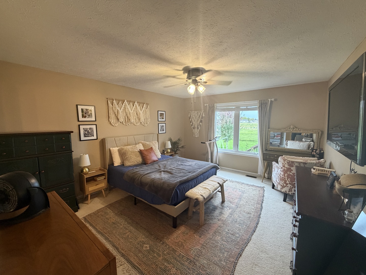 383 Red Fox Drive Property Photo 6