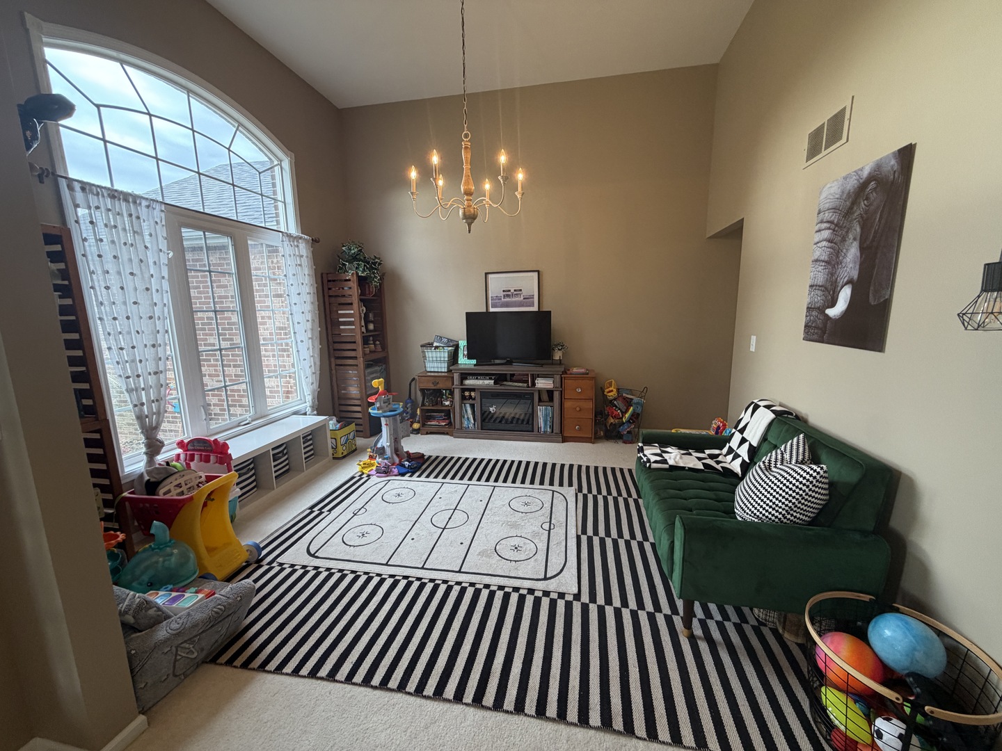 383 Red Fox Drive Property Photo 9