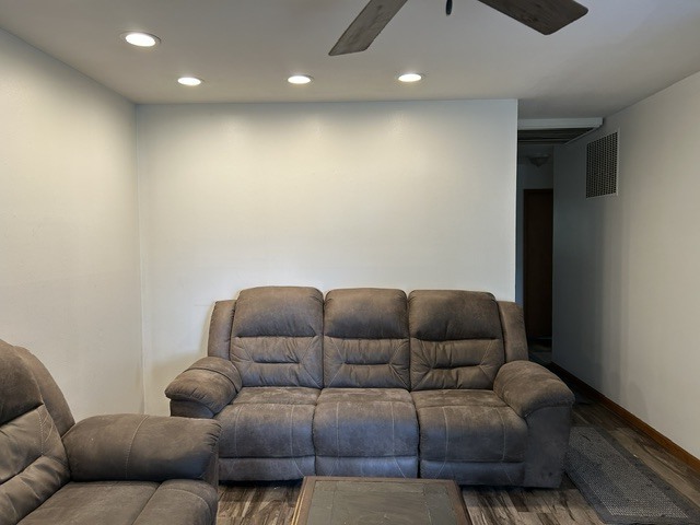 3137 Phillips Avenue Property Photo 5