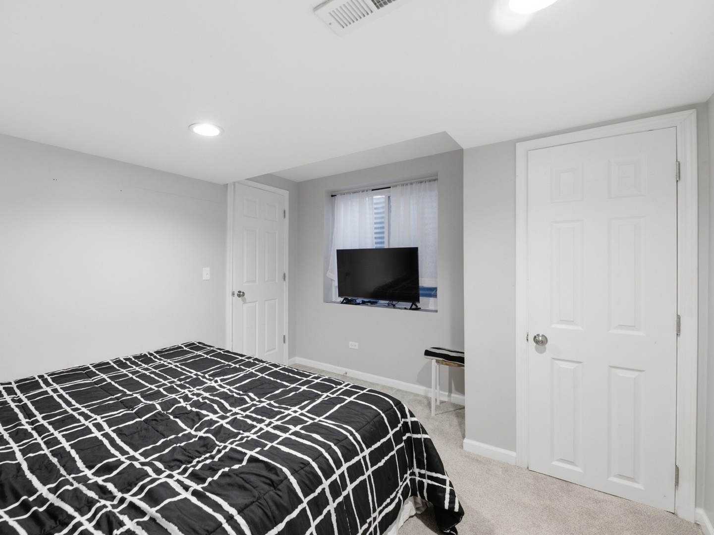 131 Glenbrook Circle Property Photo 38