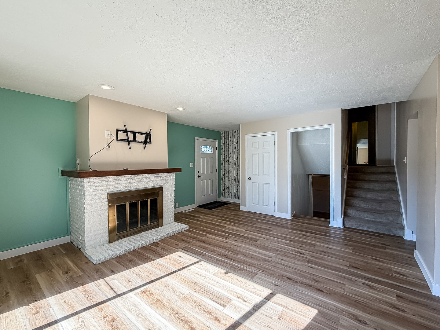 2318 Aspen Drive Property Photo 7