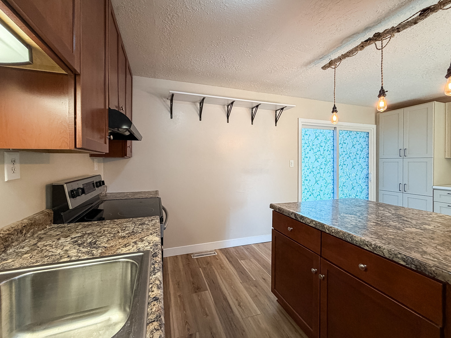 2318 Aspen Drive Property Photo 17