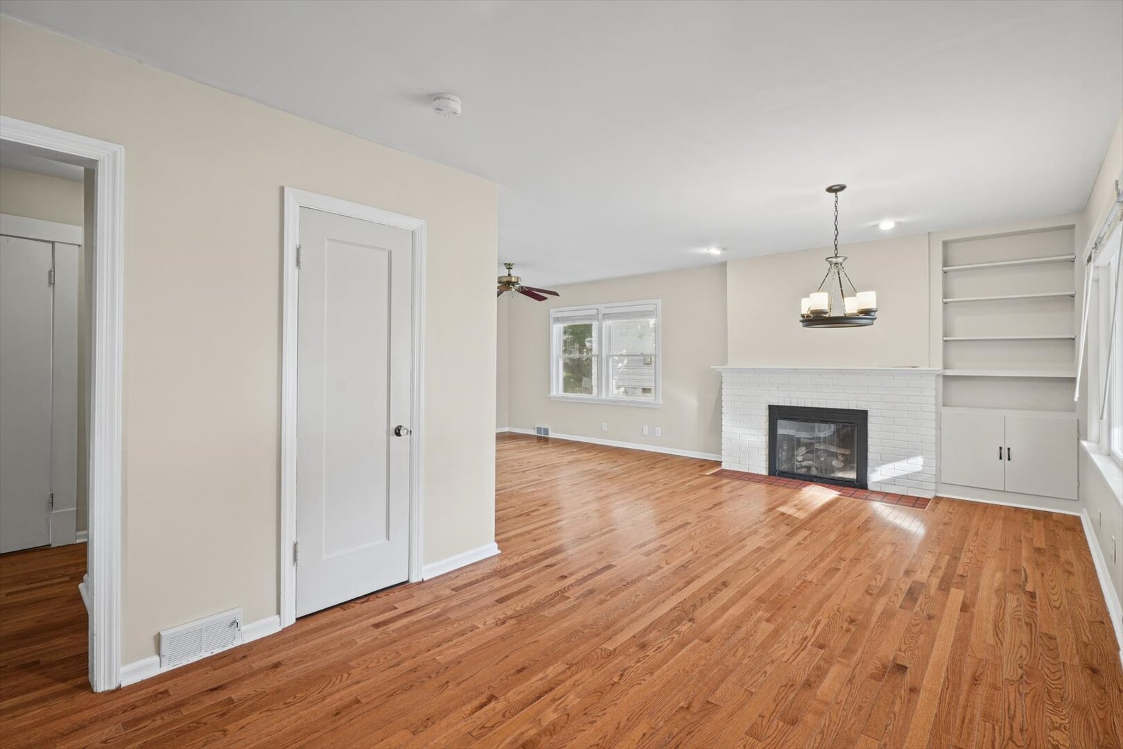 311 S Linden Avenue Property Photo 10