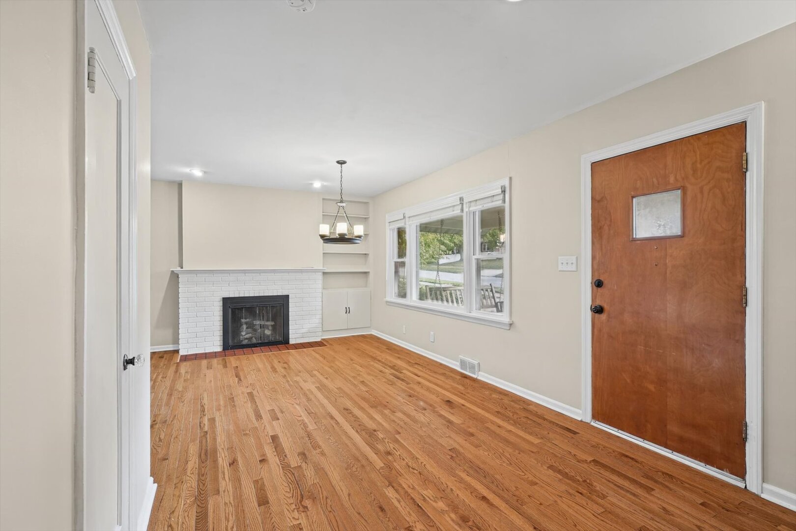 311 S Linden Avenue Property Photo 13