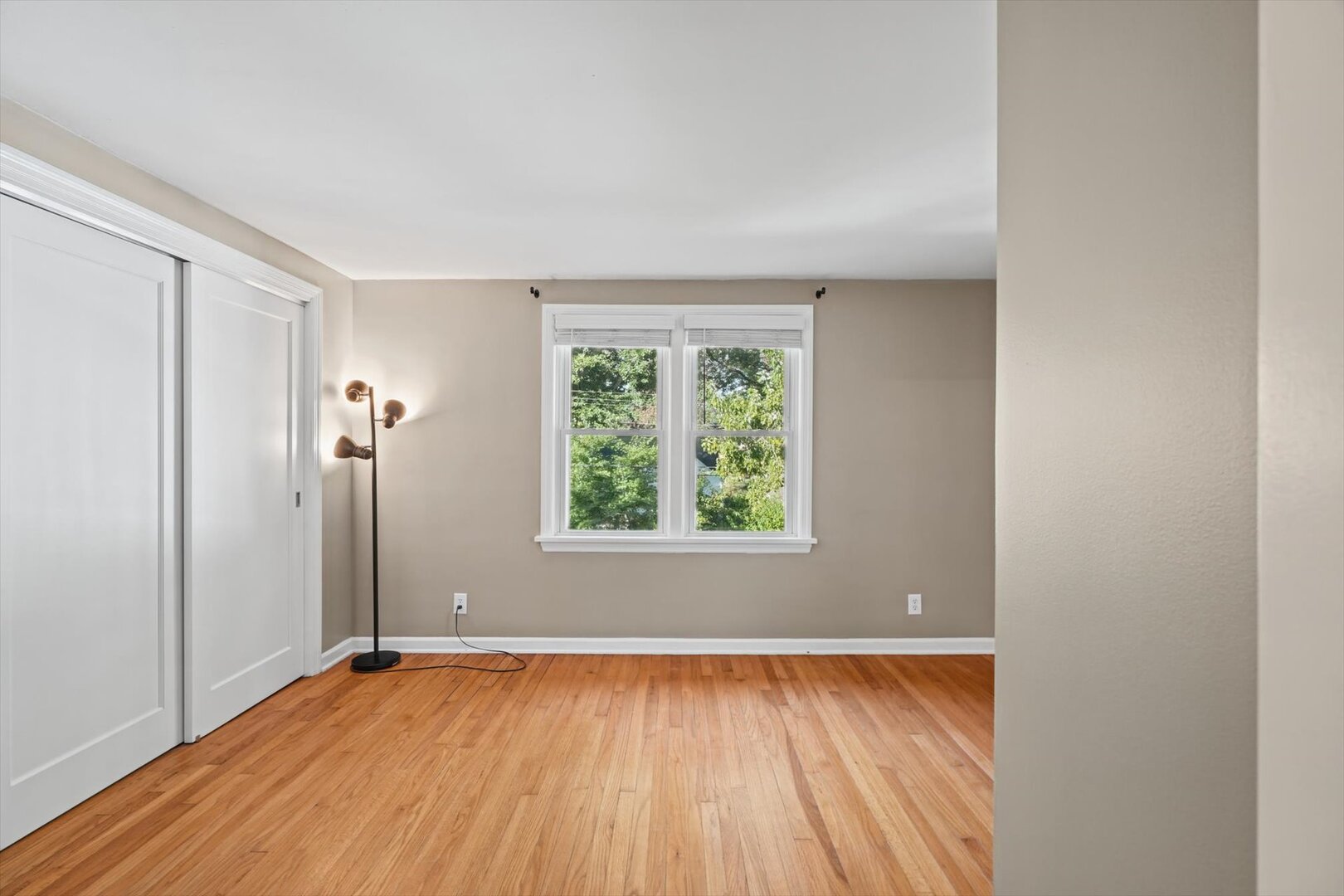 311 S Linden Avenue Property Photo 34