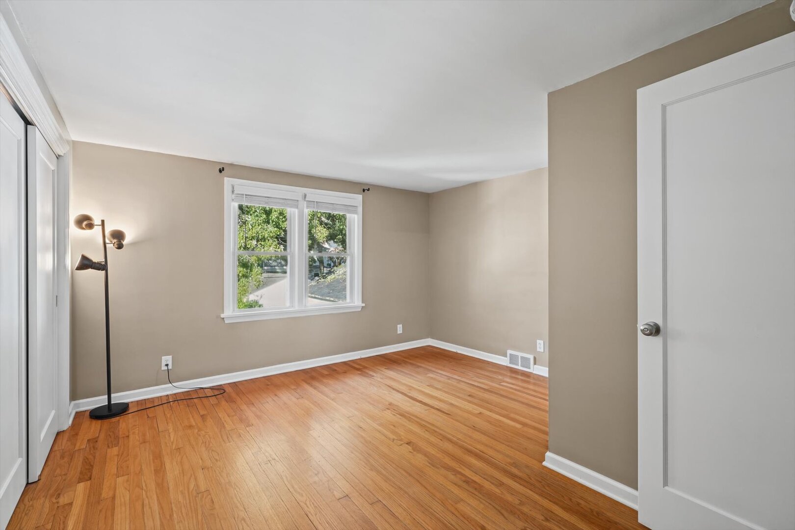 311 S Linden Avenue Property Photo 35