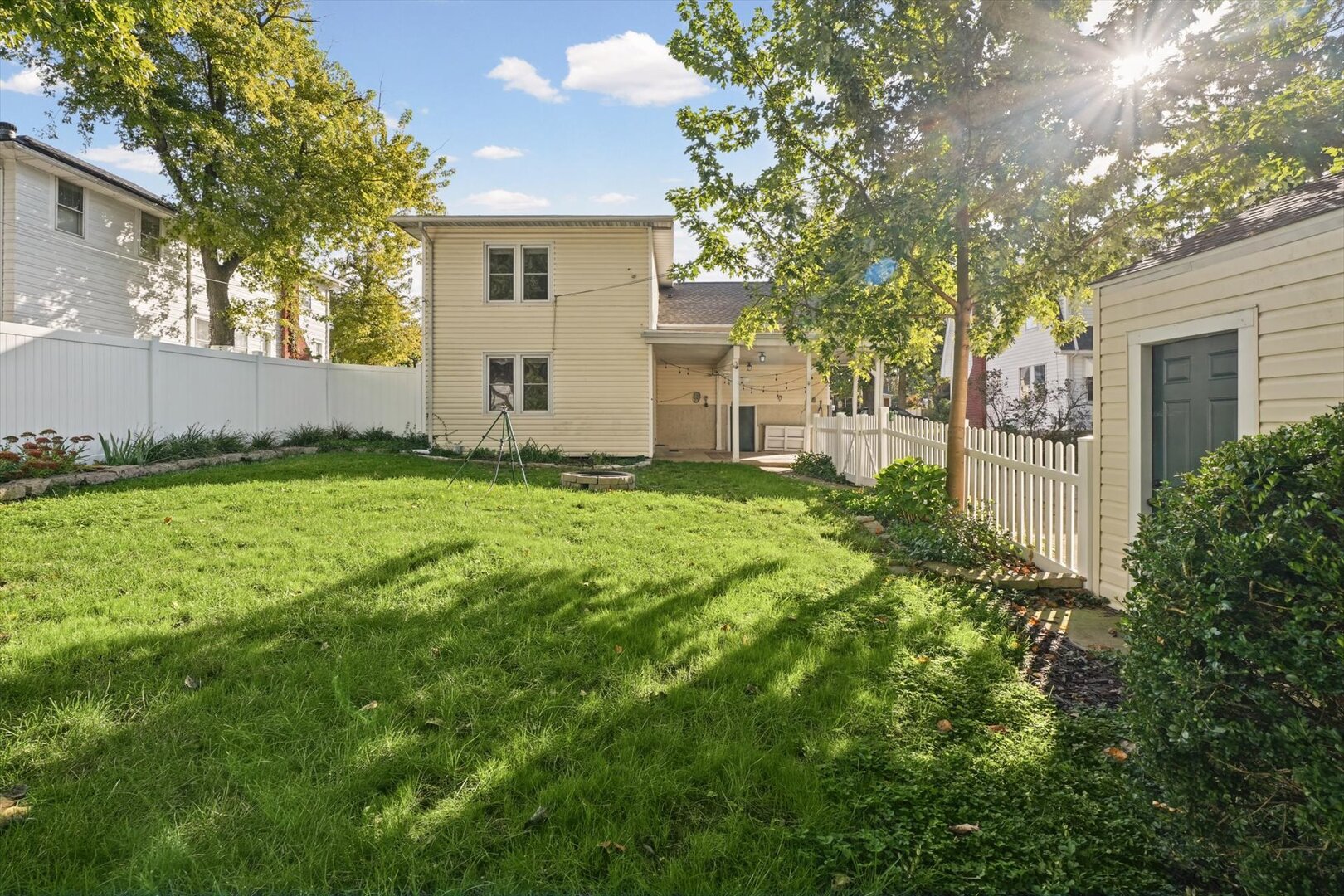 311 S Linden Avenue Property Photo 55