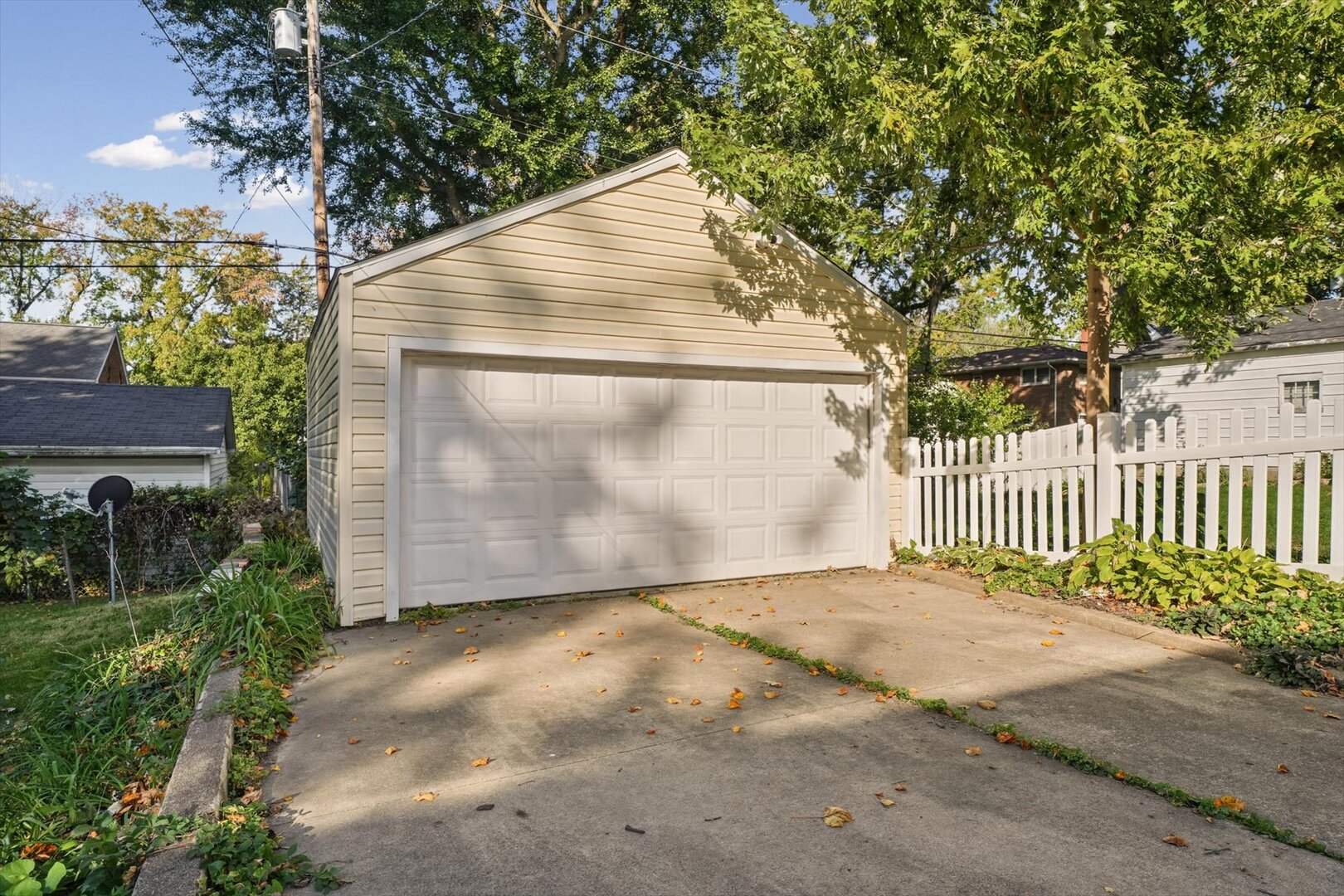 311 S Linden Avenue Property Photo 57