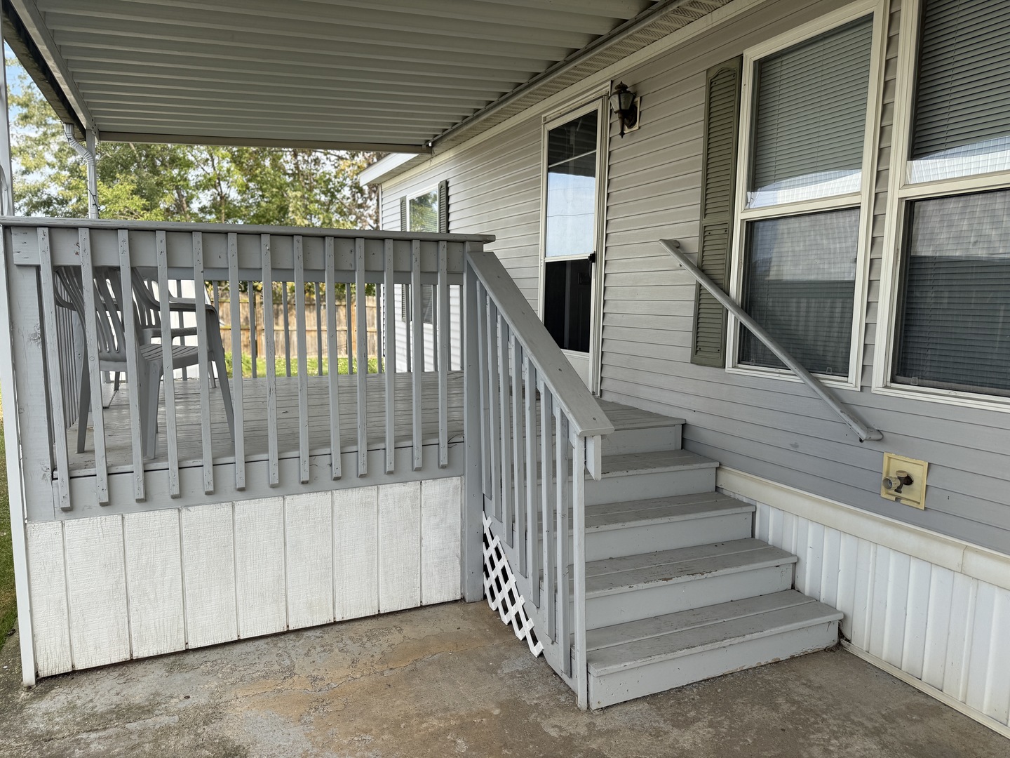 25819 Firestone Drive Property Photo 3
