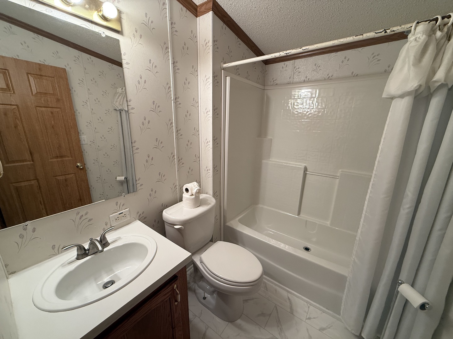 25819 Firestone Drive Property Photo 5