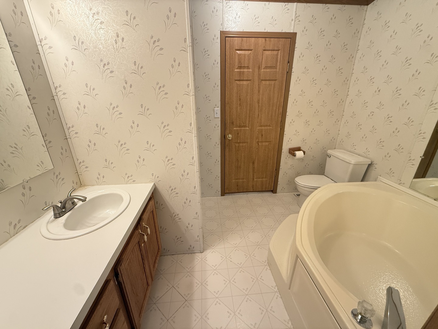 25819 Firestone Drive Property Photo 10