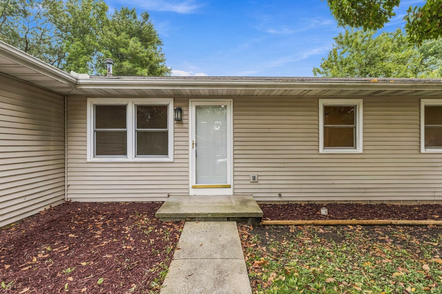1812 Stratford Drive Property Photo 8