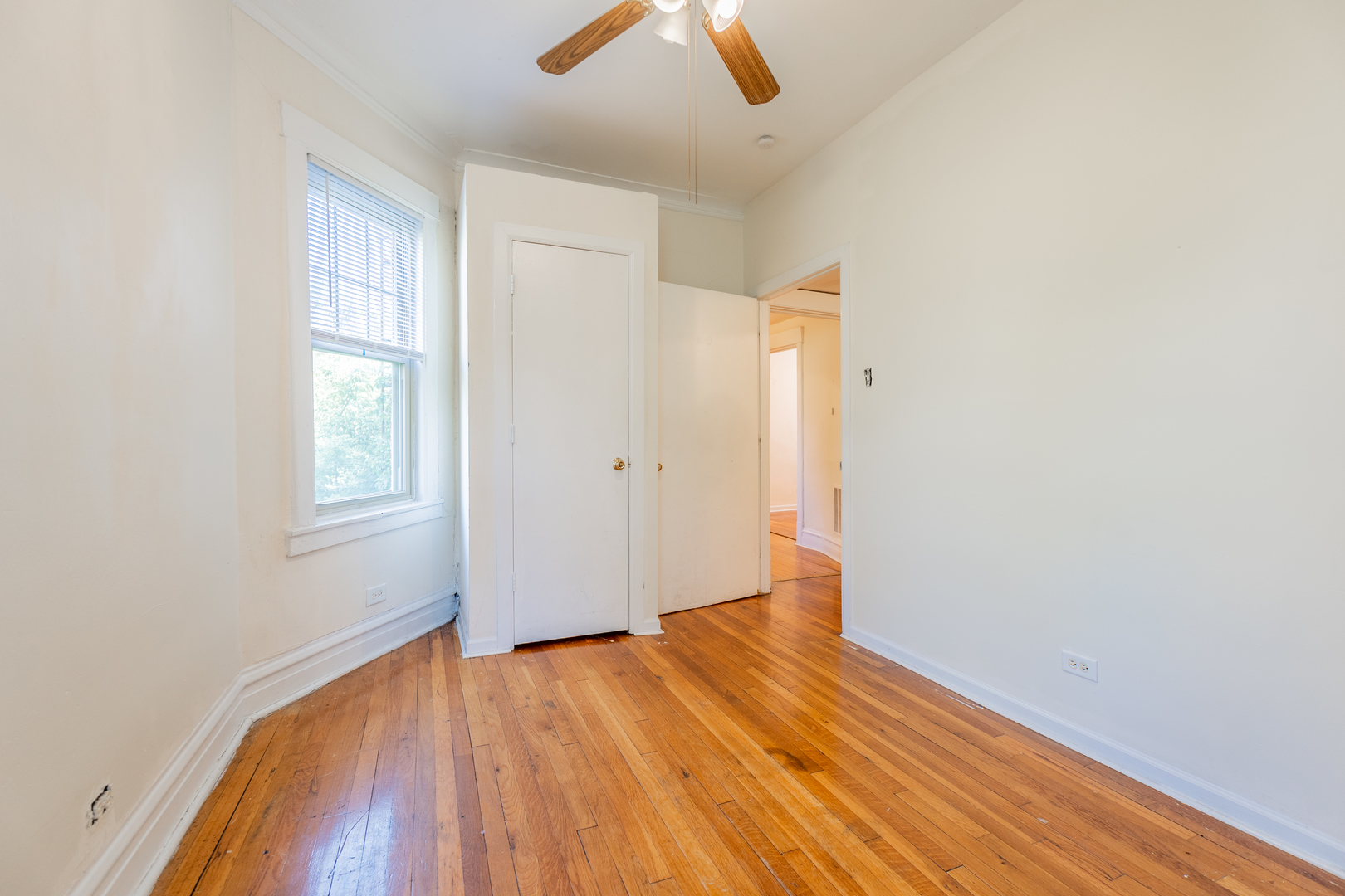 1841 W Touhy Avenue 2 Property Photo 17