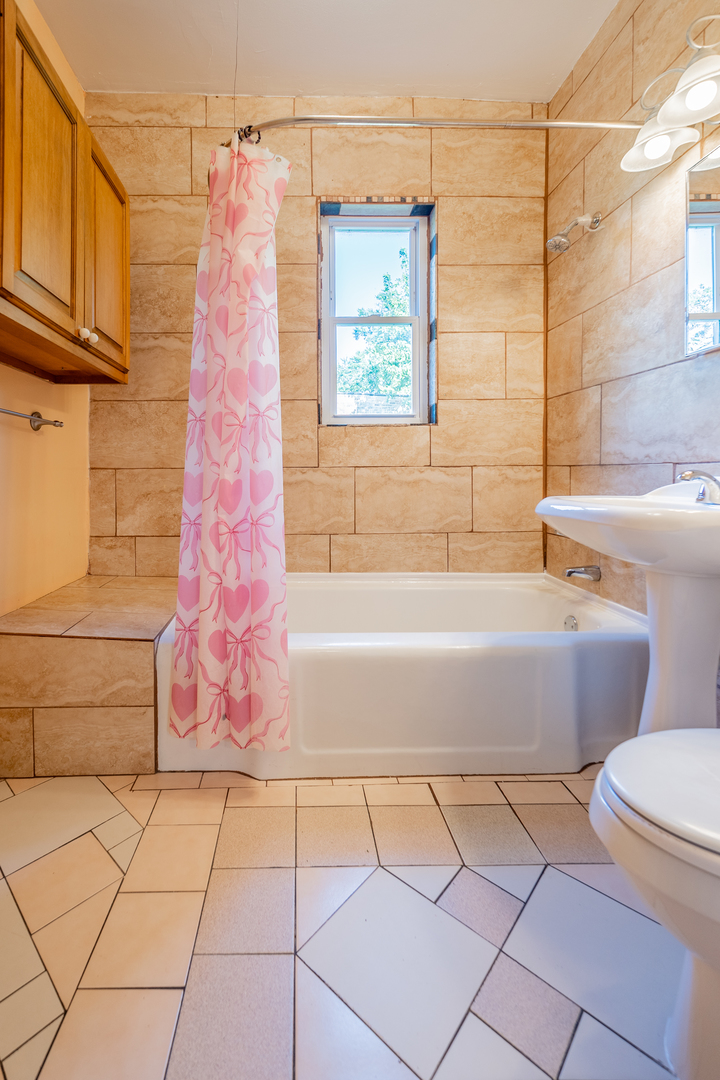 1841 W Touhy Avenue 2 Property Photo 24