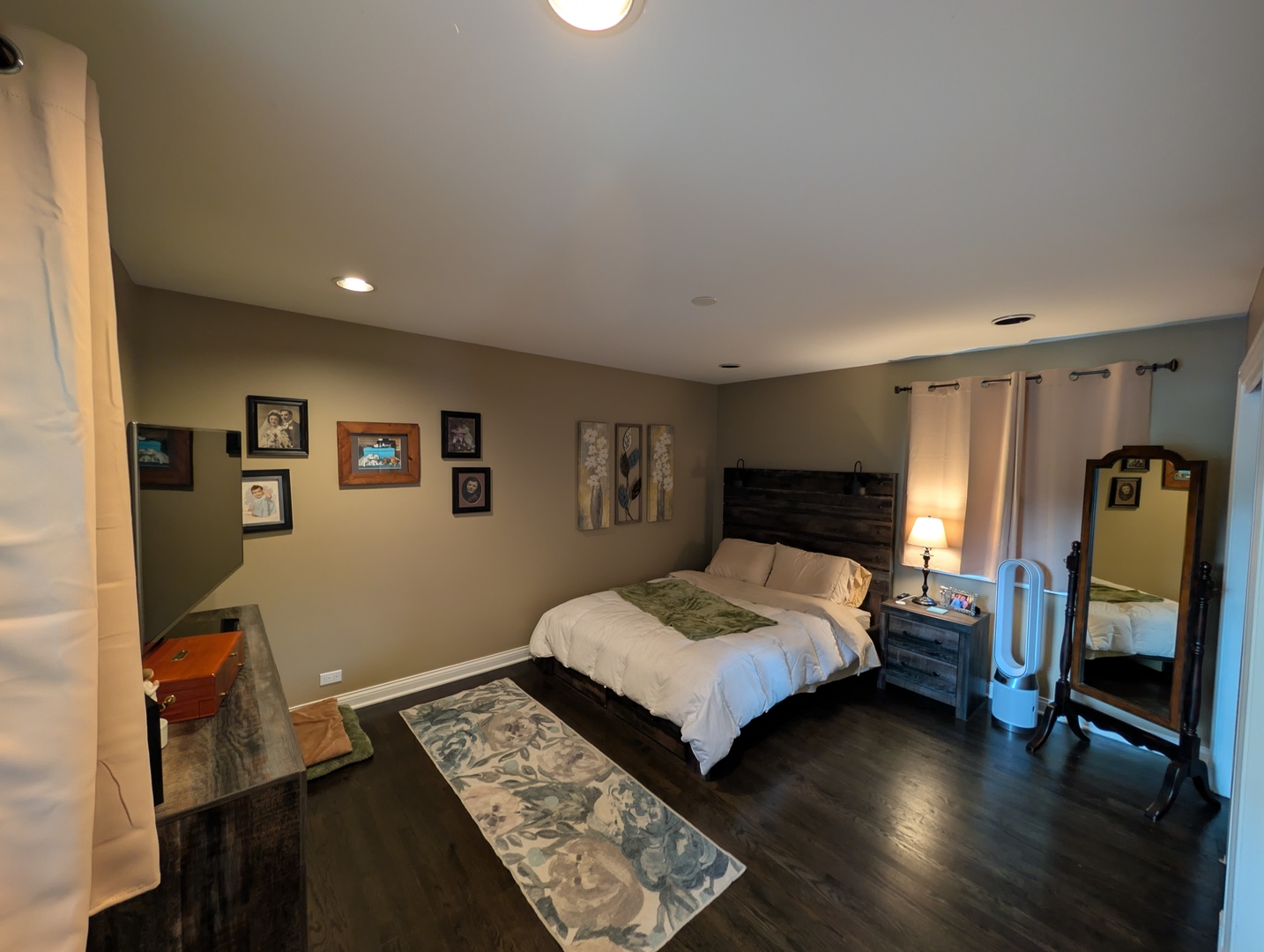 518 Exmoor Road Property Photo 9
