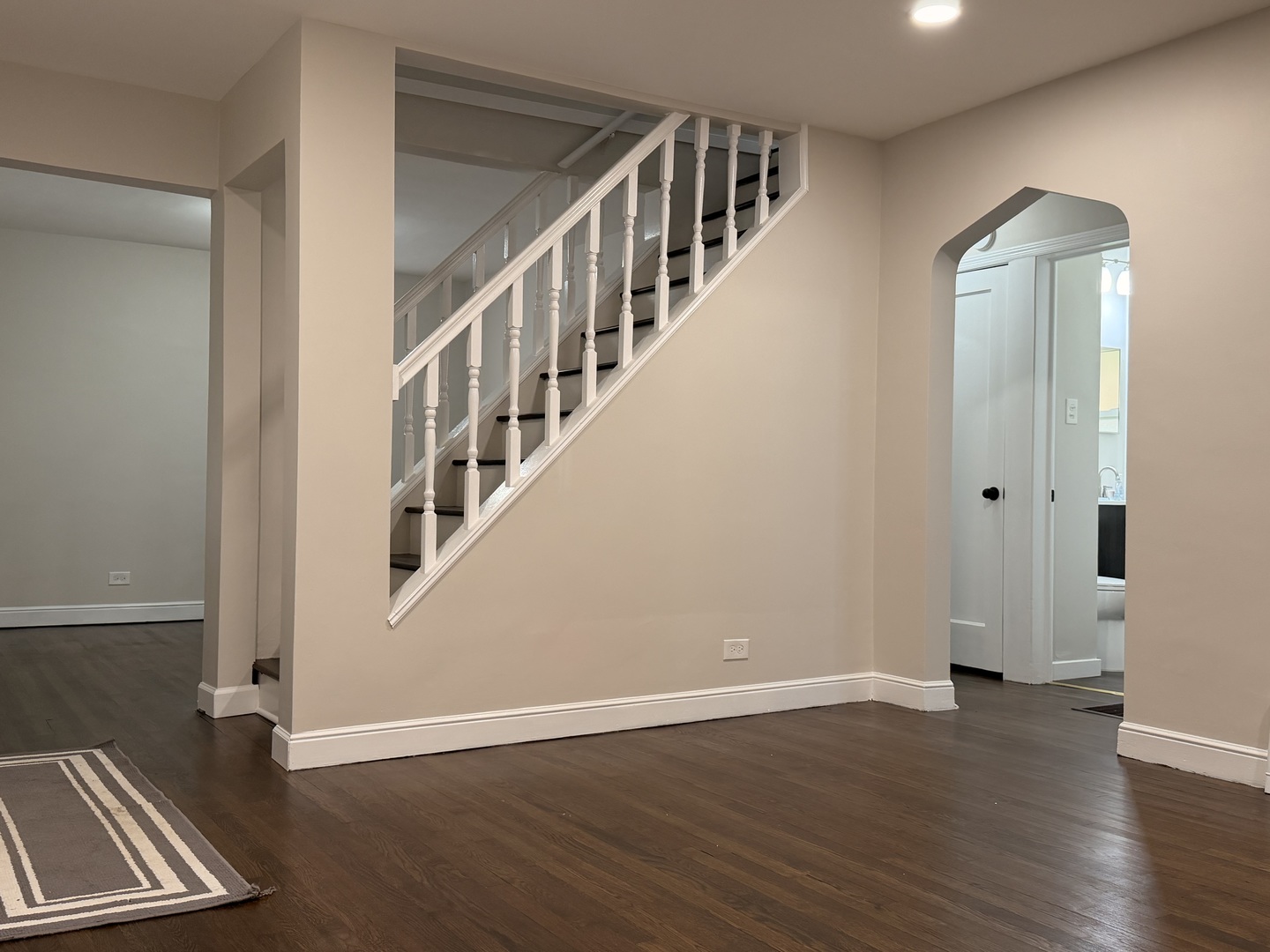 14131 Manor Avenue Property Photo 9