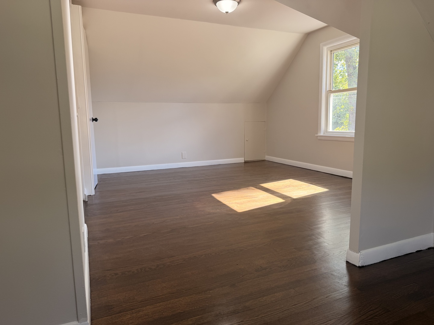 14131 Manor Avenue Property Photo 18
