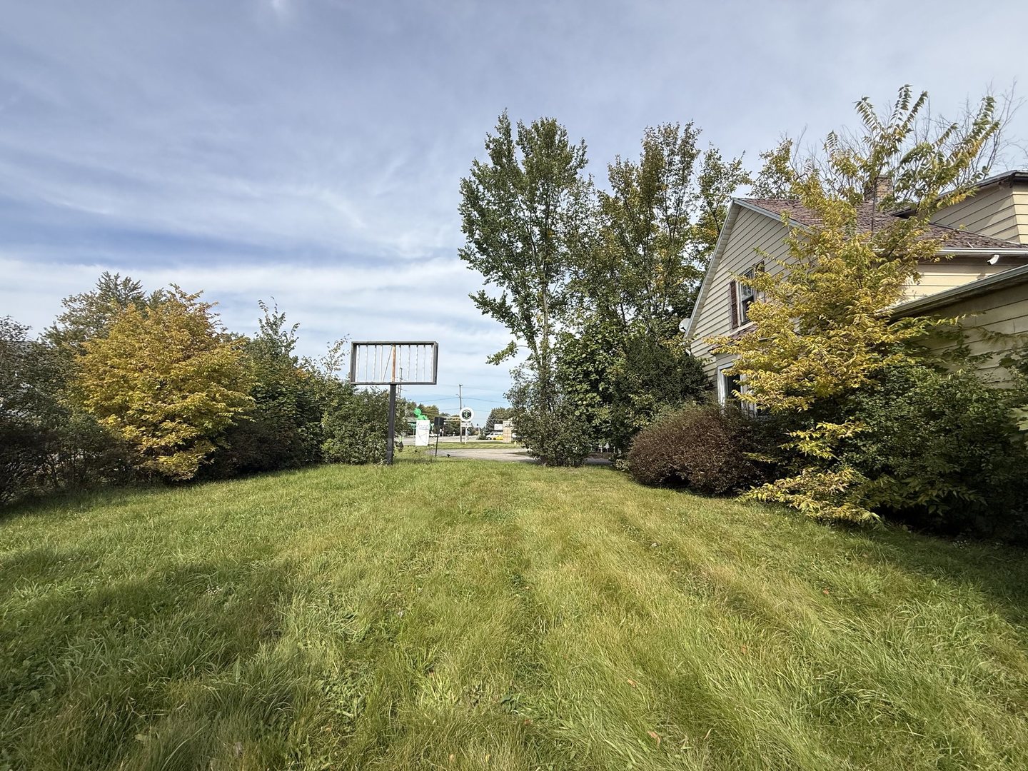 826 Smith Avenue Property Photo 5