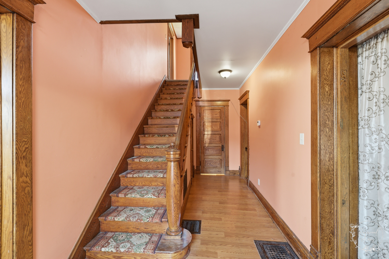 19 N Green Street Property Photo 4