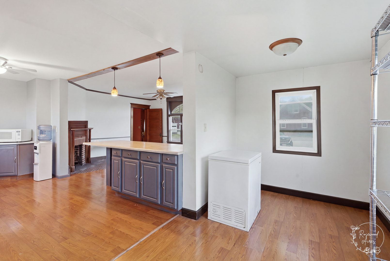 19 N Green Street Property Photo 8