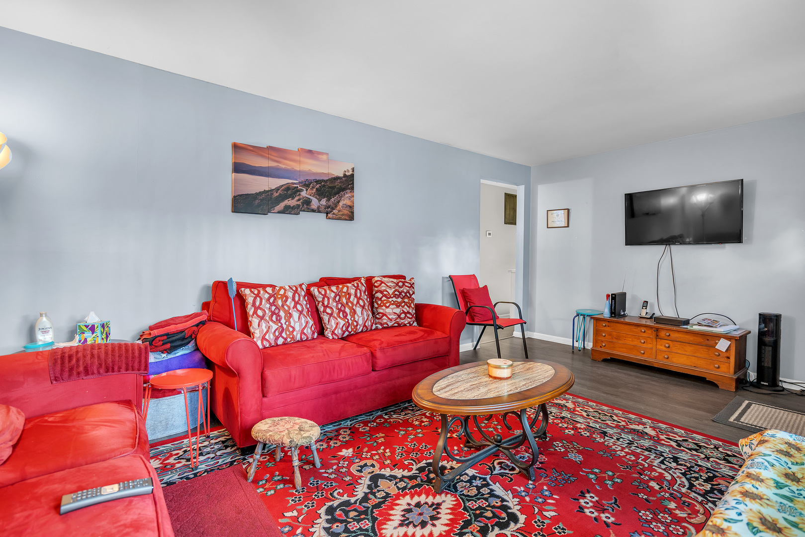 317 Dorsetshire Drive Property Photo 3