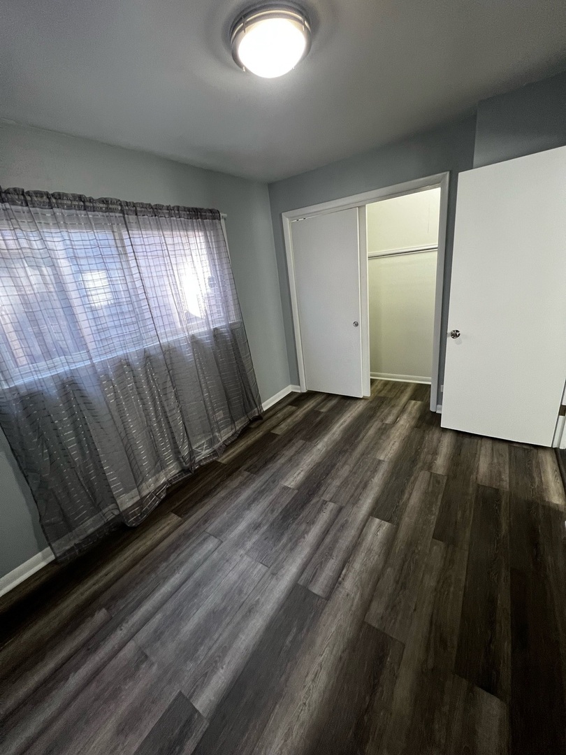 6340 S Bell Avenue Property Photo 7