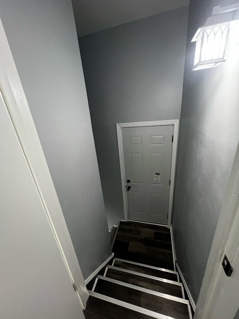 6340 S Bell Avenue Property Photo 13