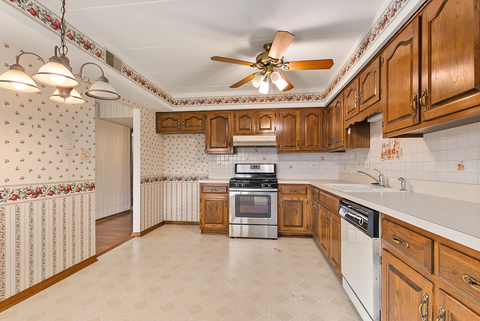 7433 Ponderosa Court 2 Property Photo 6