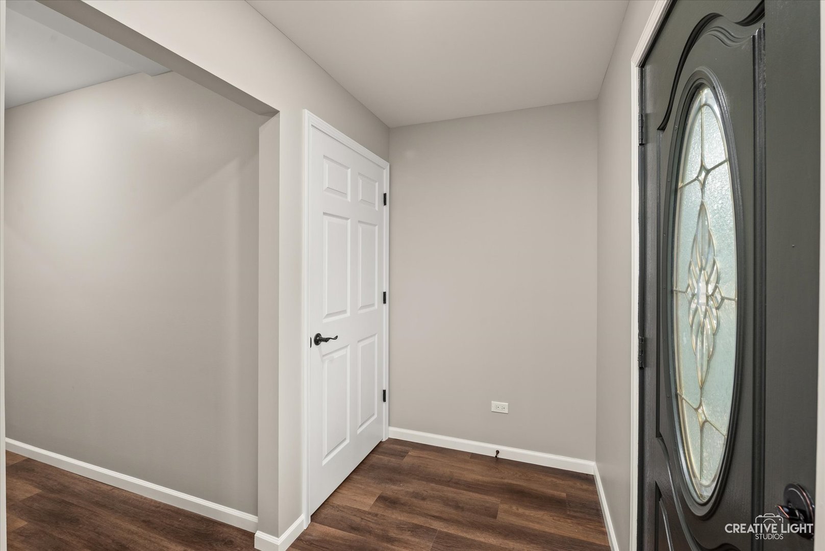 900 Cochrane Avenue Property Photo 3