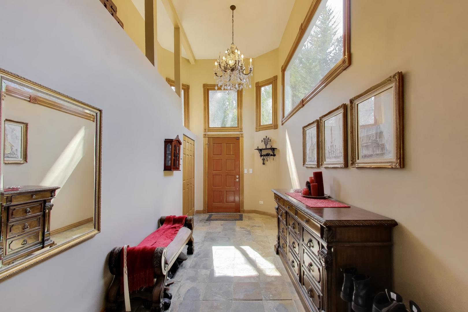 26811 N Oakdale Lane Property Photo 6