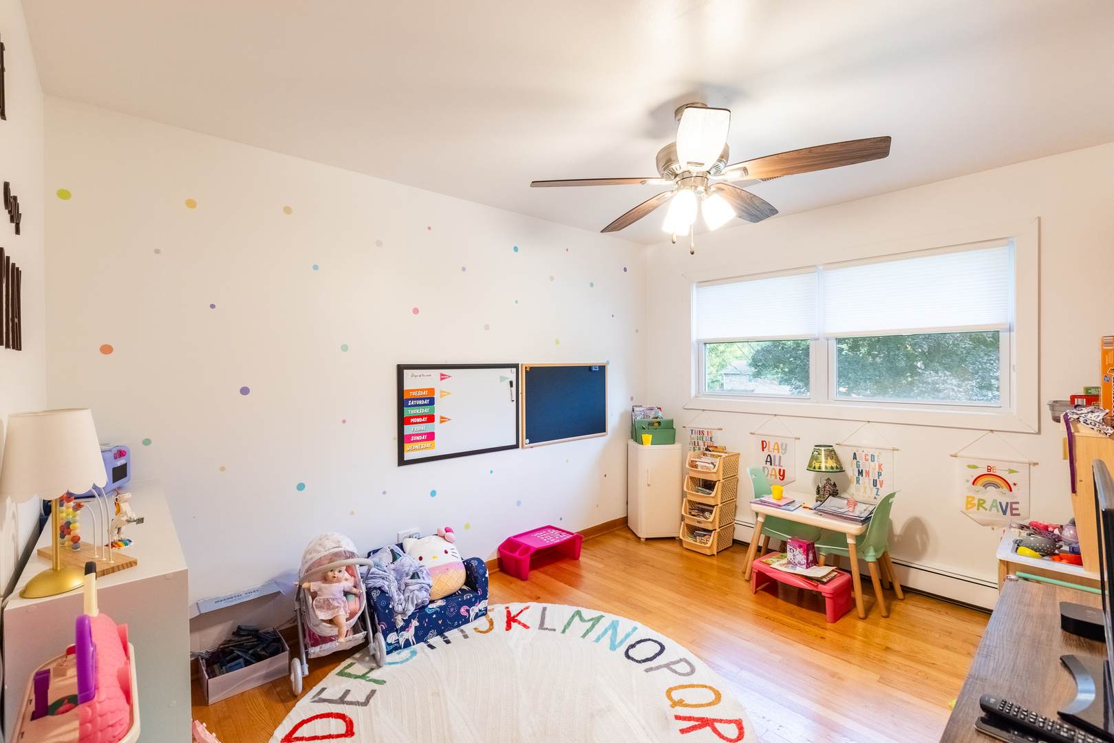 6121 James Street Property Photo 13