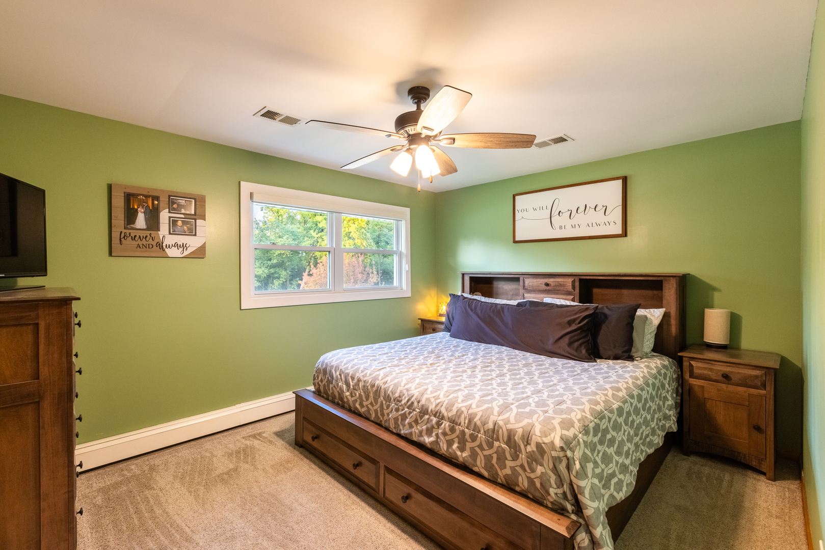 6121 James Street Property Photo 15