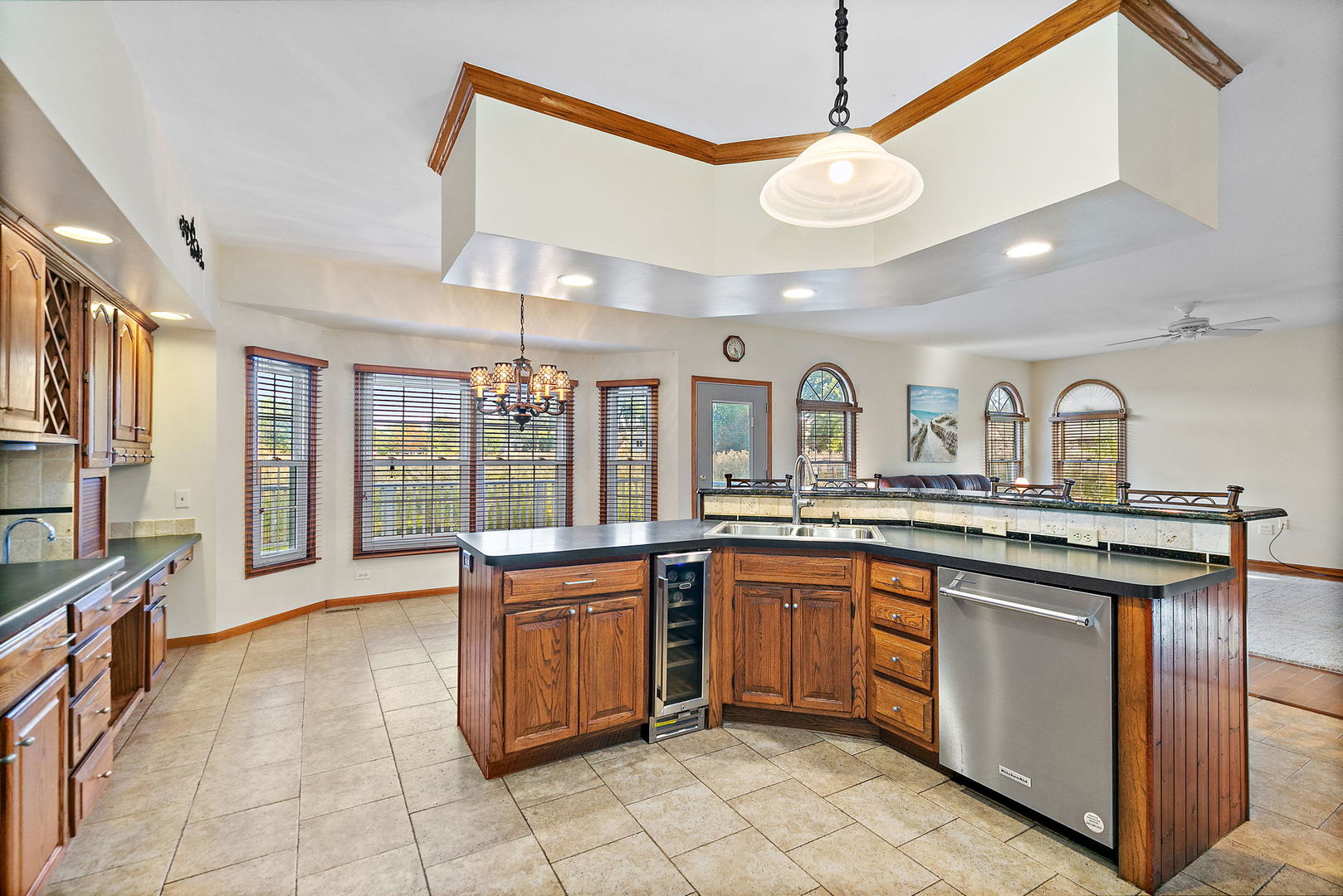 2101 Burnham Court Property Photo 9