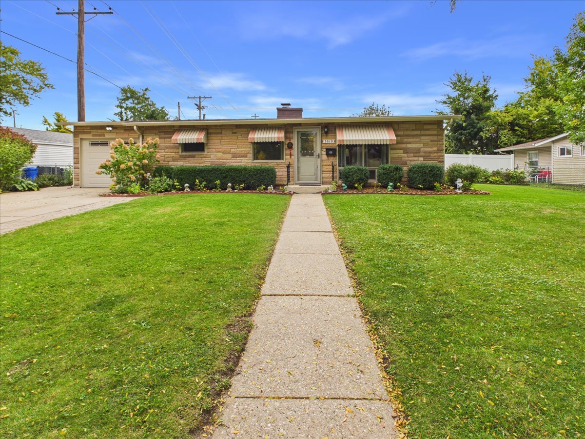 3819 Latham Street Property Photo 1