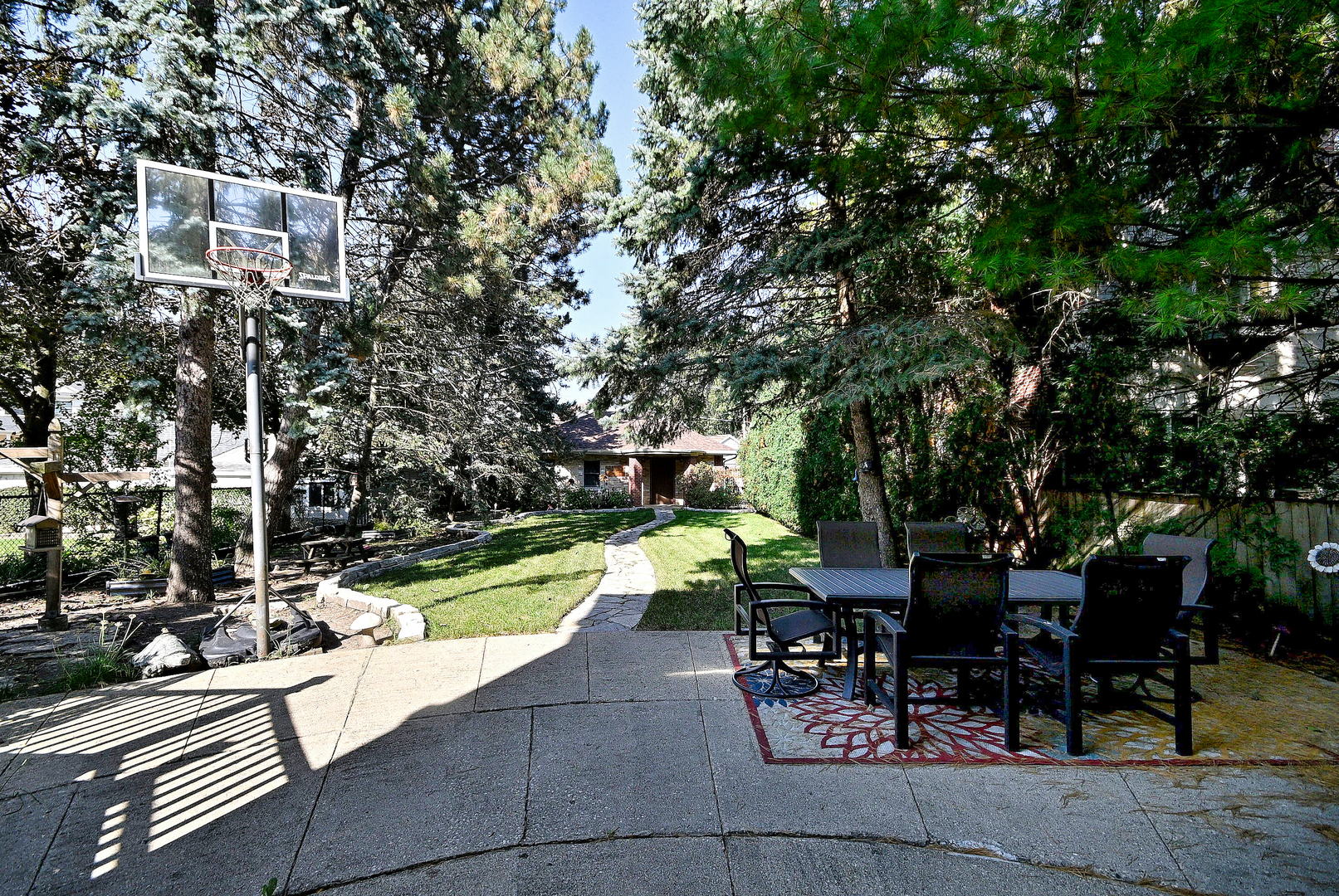 5842 N Nina Avenue Property Photo 39