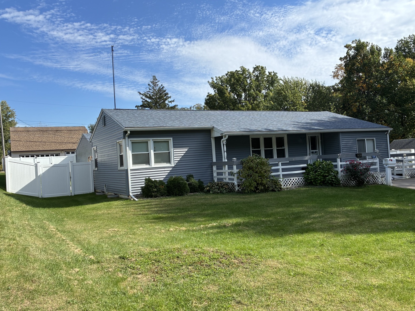 2540 32nd Street Property Photo 1