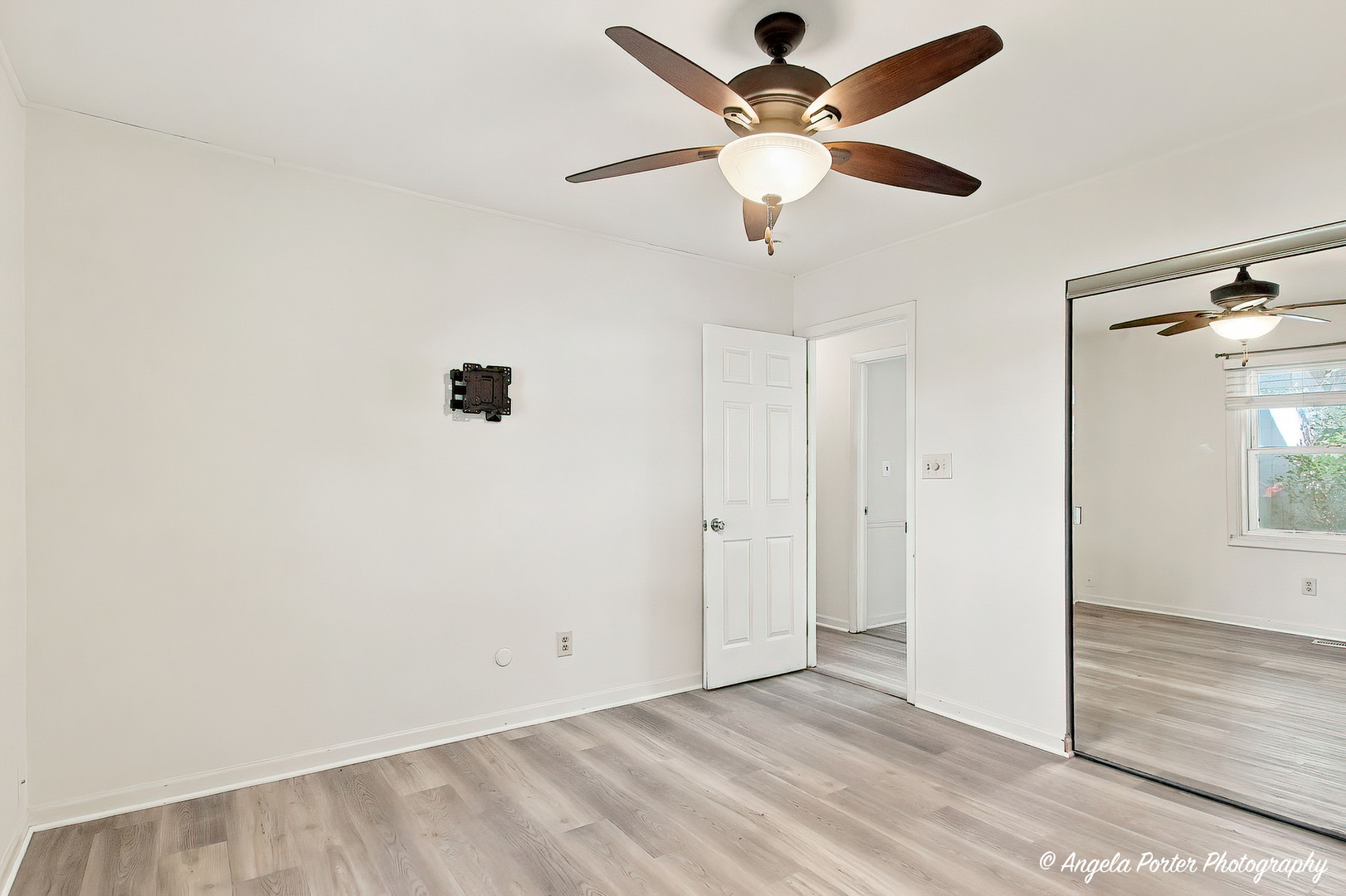 1815 Beach Road Property Photo 12