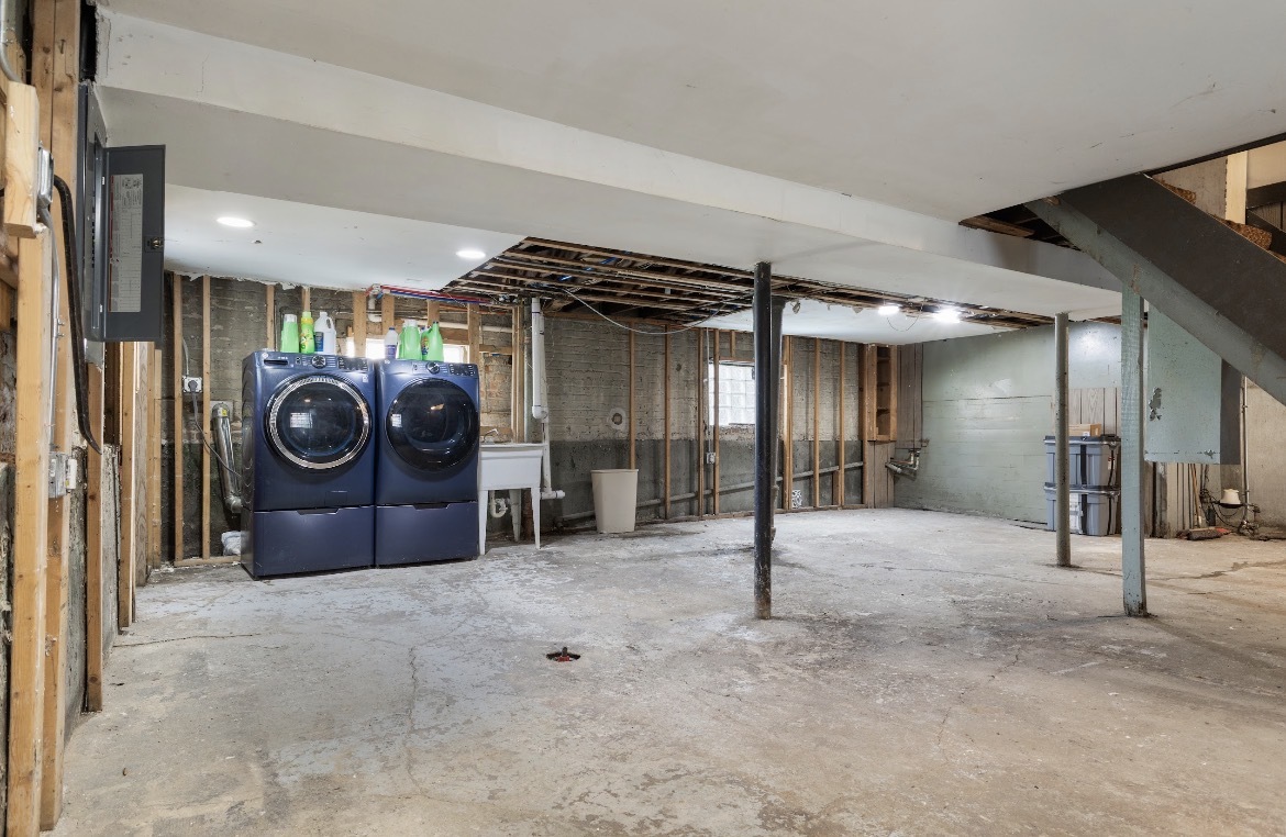 2020 S 18th Avenue Property Photo 12