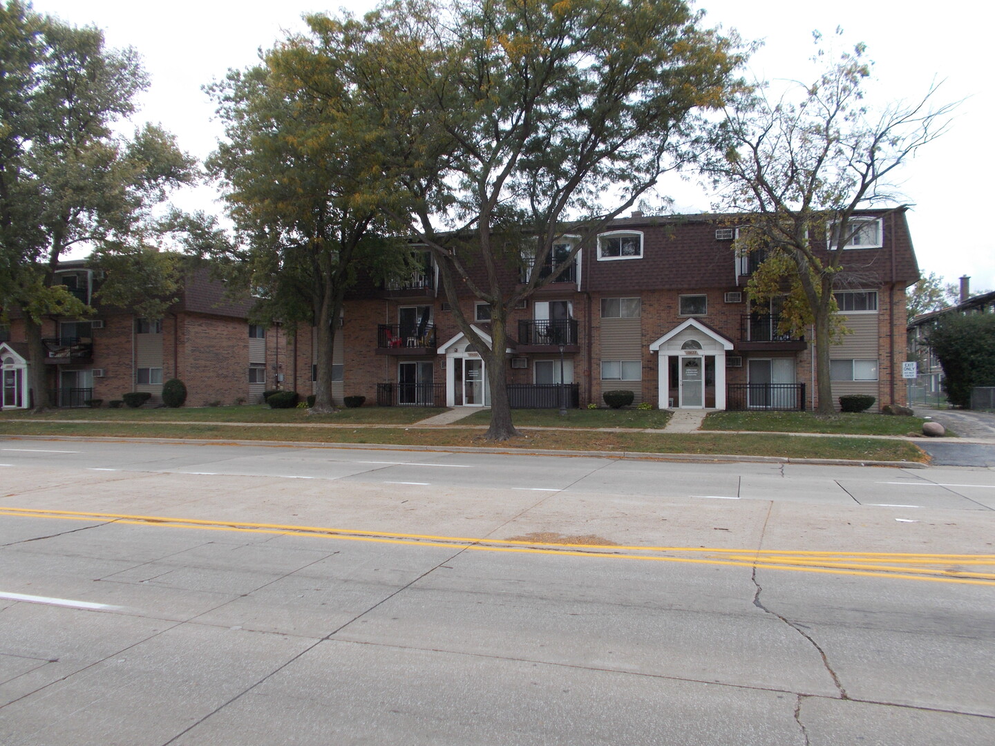 10430 Ridgeland Avenue 12 Property Photo 1