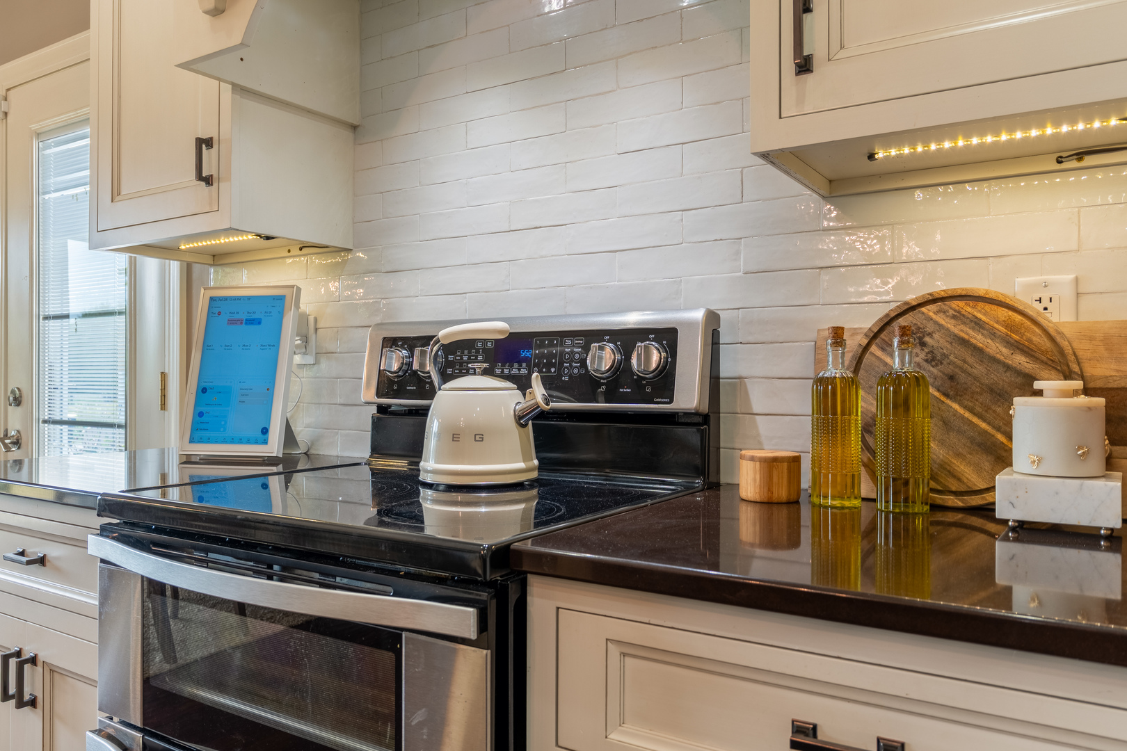 37 River Property Photo 10