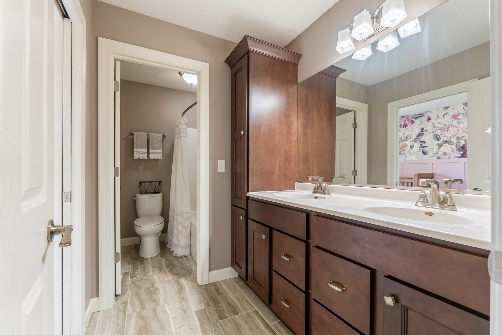 37 River Property Photo 24