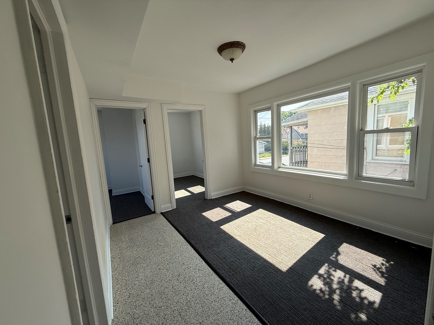 102 N Ohio Street Property Photo 12
