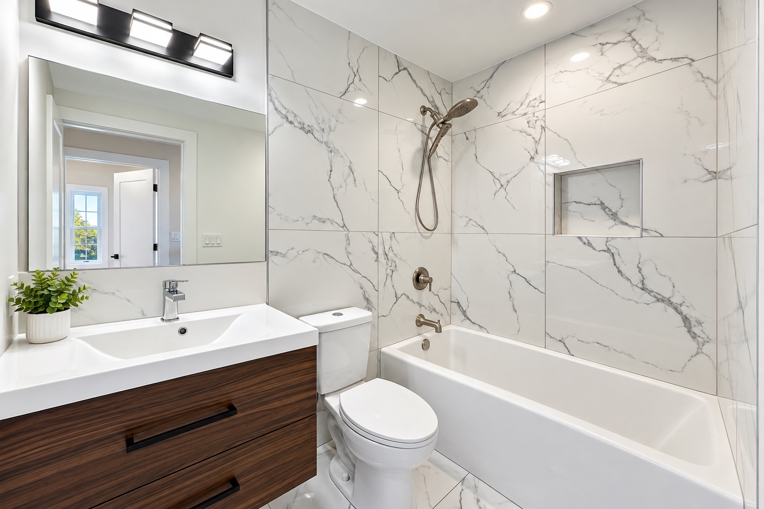 5322 N Oak Park Avenue Property Photo 14