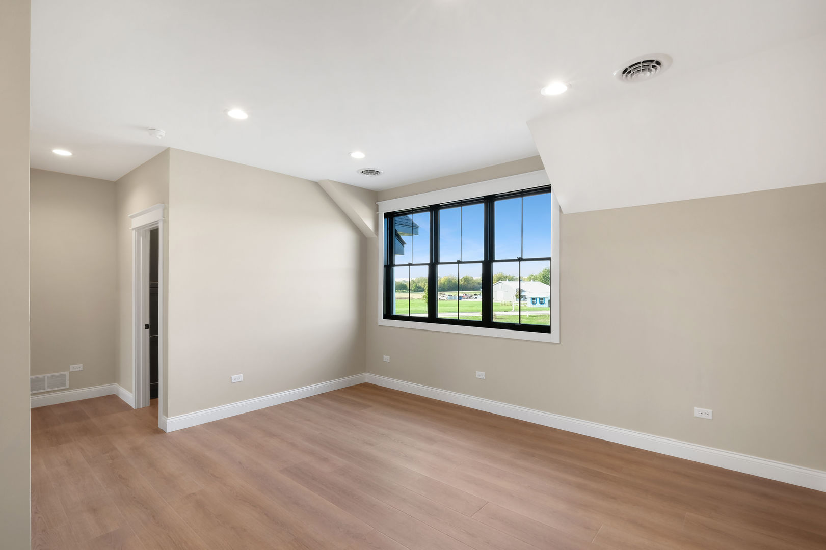 7 Beech Tree Place Property Photo 17