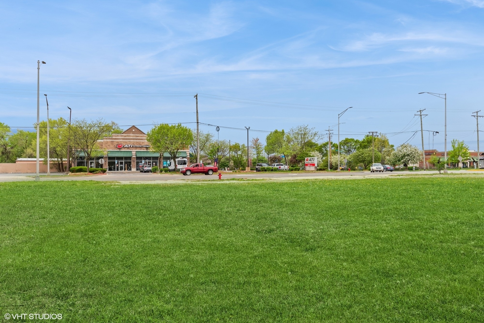 2365 W Jefferson Street Property Photo 6