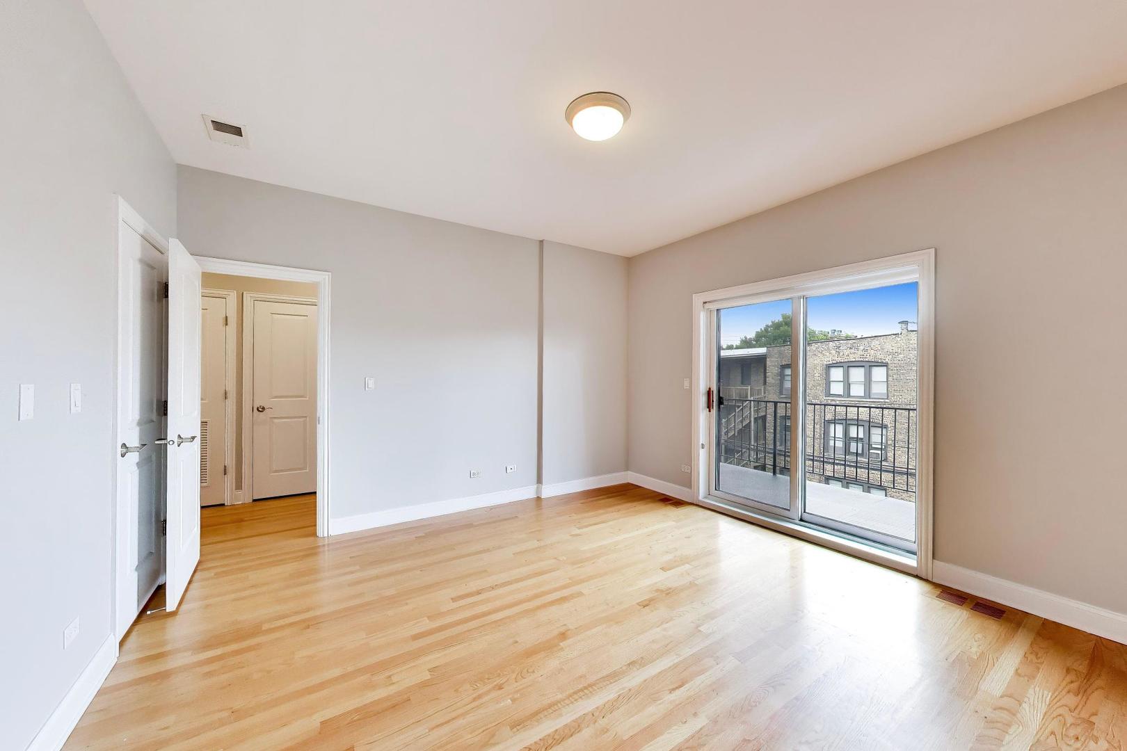 5055 N Clark Street 3s Property Photo 13
