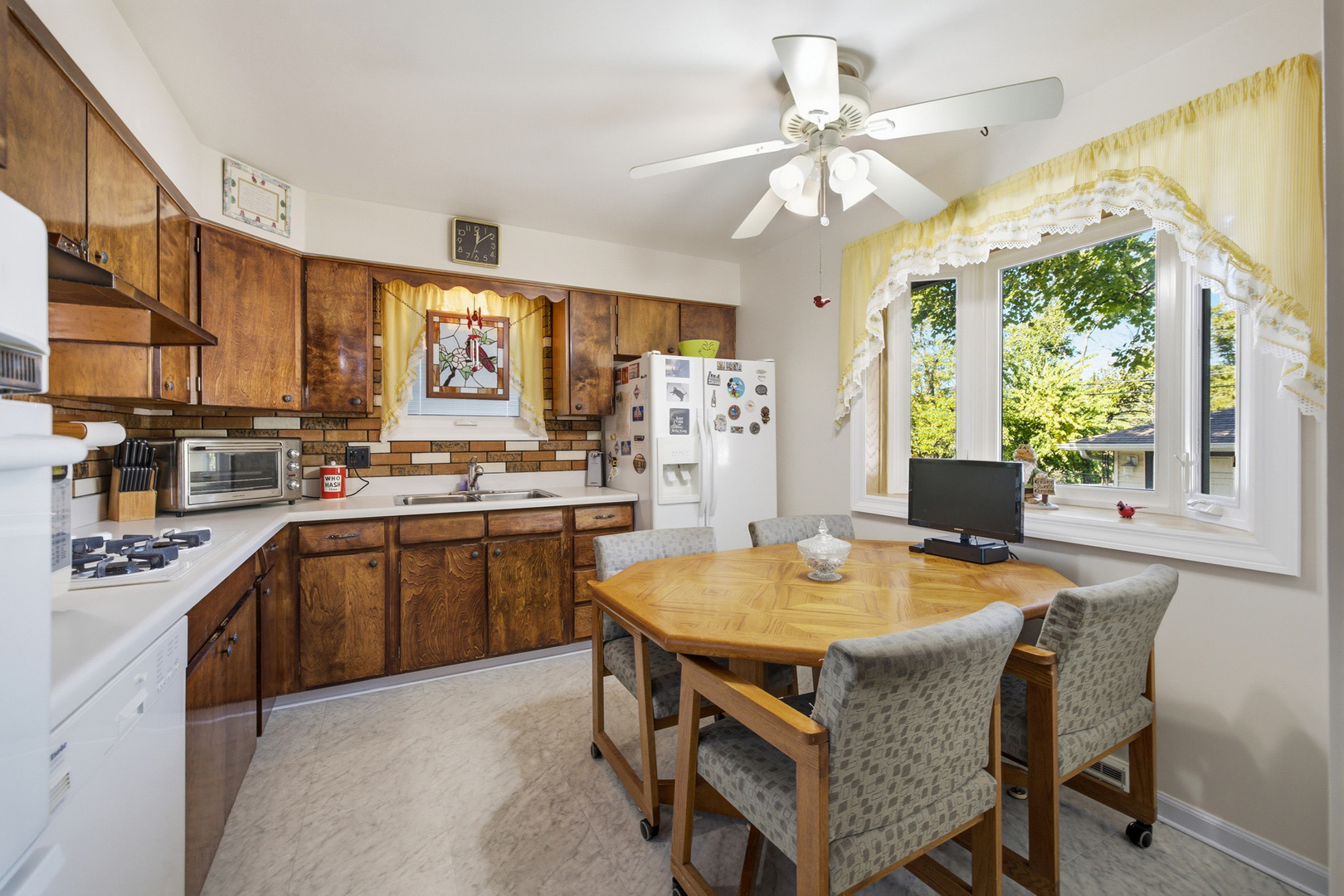 116 Dennis Drive Property Photo 8