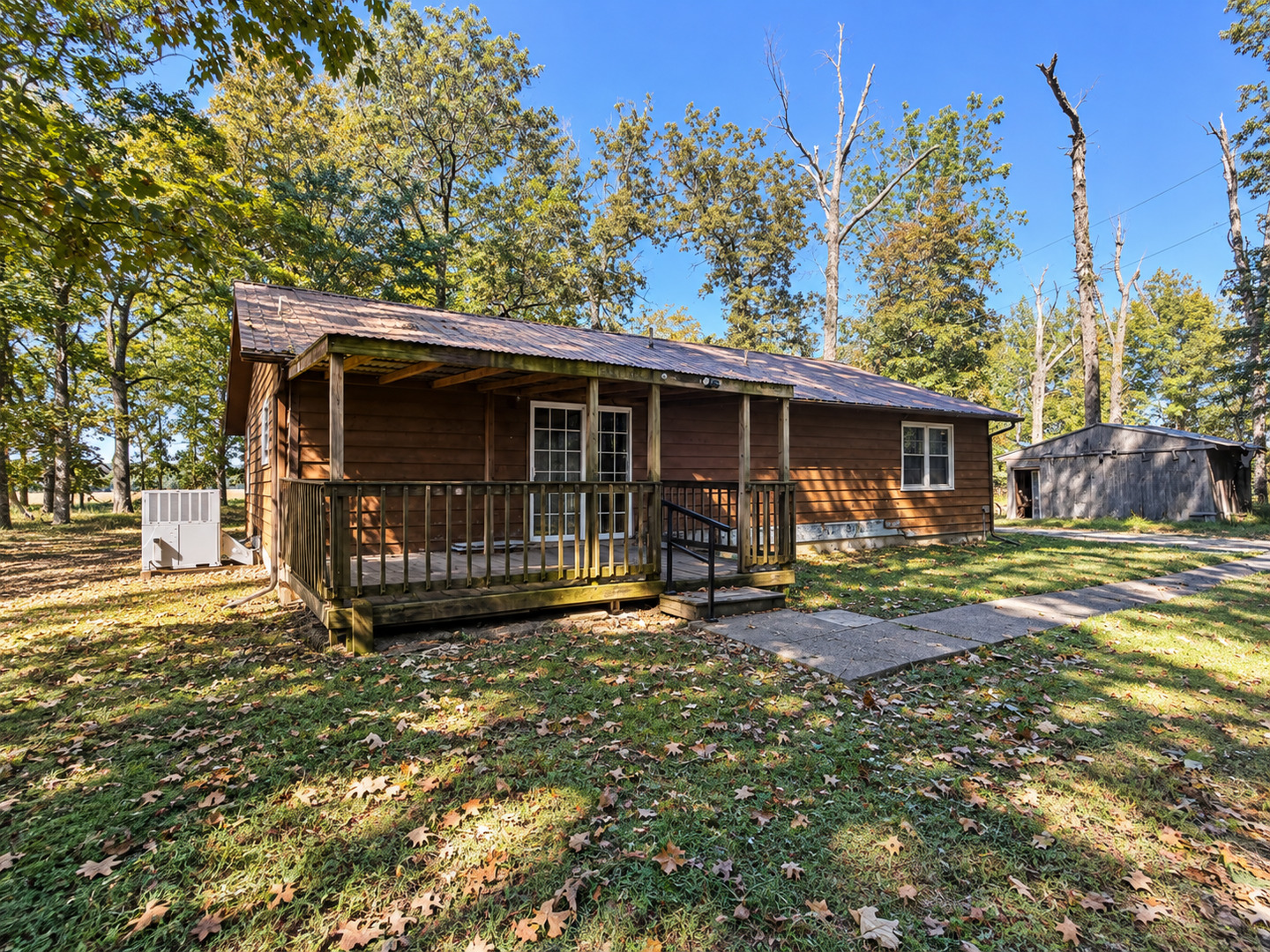 1698 Dornbush Road Property Photo 6