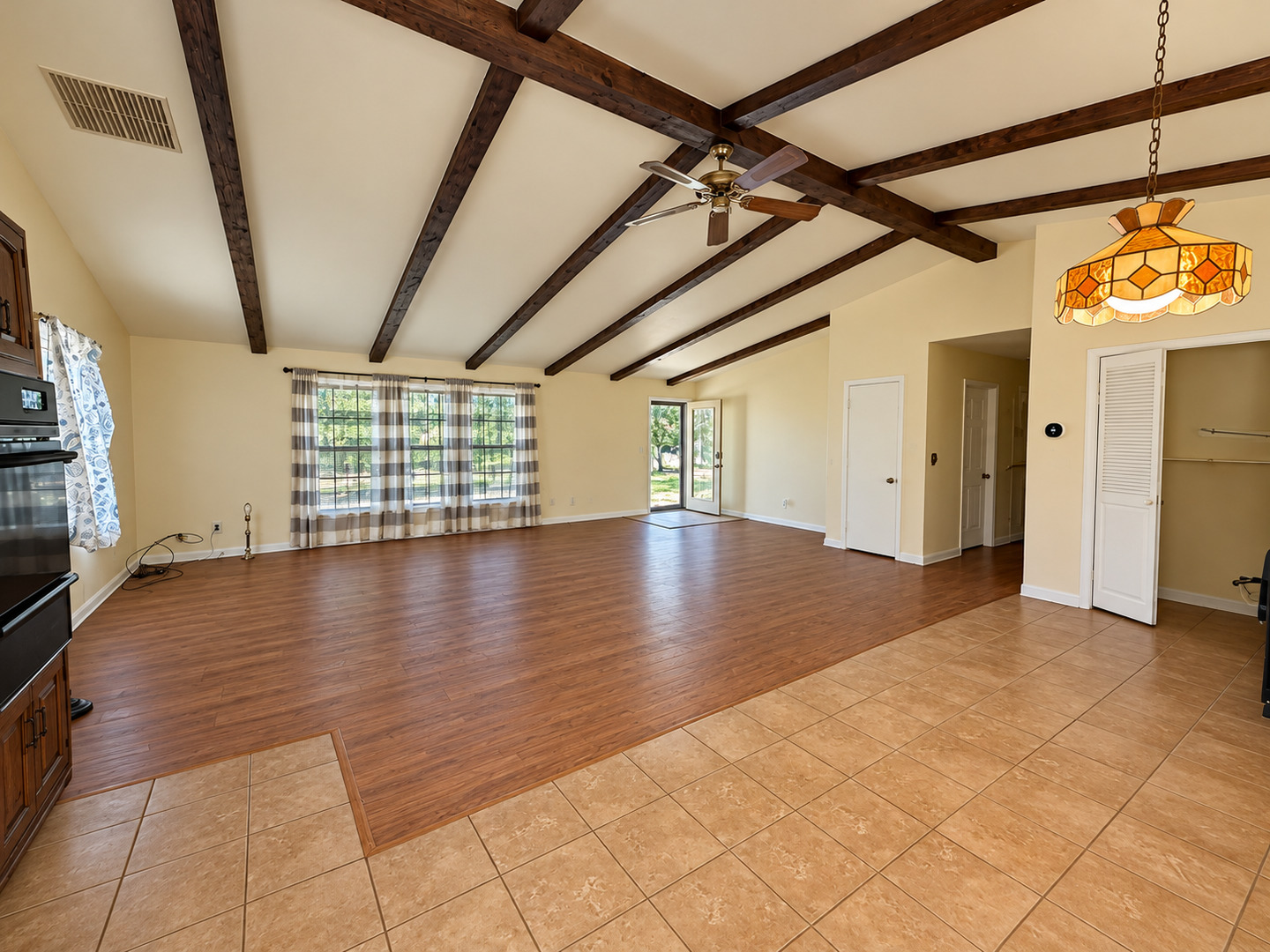 1698 Dornbush Road Property Photo 16