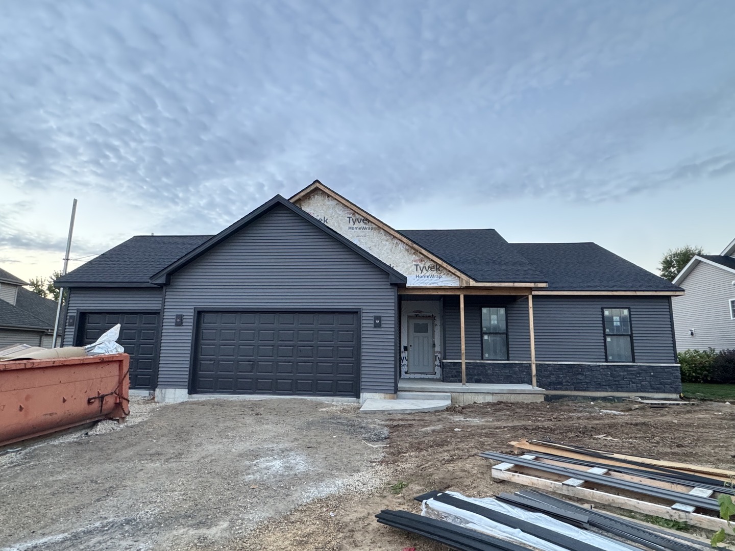 105 Boeing Trail Property Photo 1